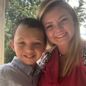 Meet your Posher, Maci